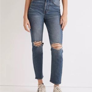 Pre-owned Madewell perfect vintage crop jean in gooding wash: knee-rip, 28